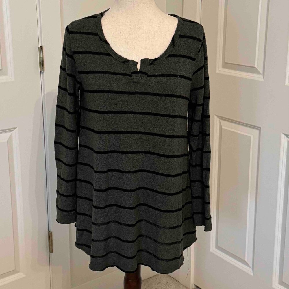 Soft Surroundings Green and Black Light Weight Swerater Size L